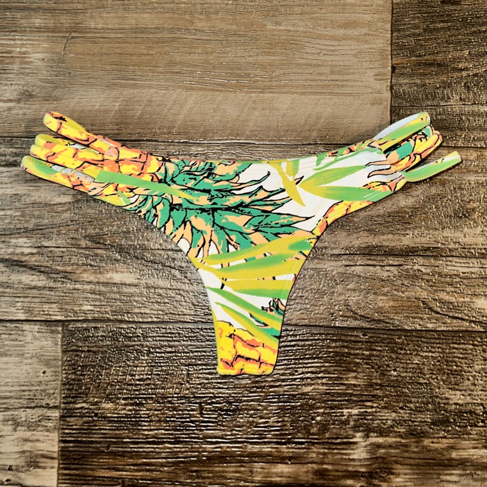 Midori Bikini Bottoms Small